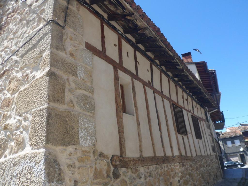 Vila La Chova Piedralaves Exteriér fotografie