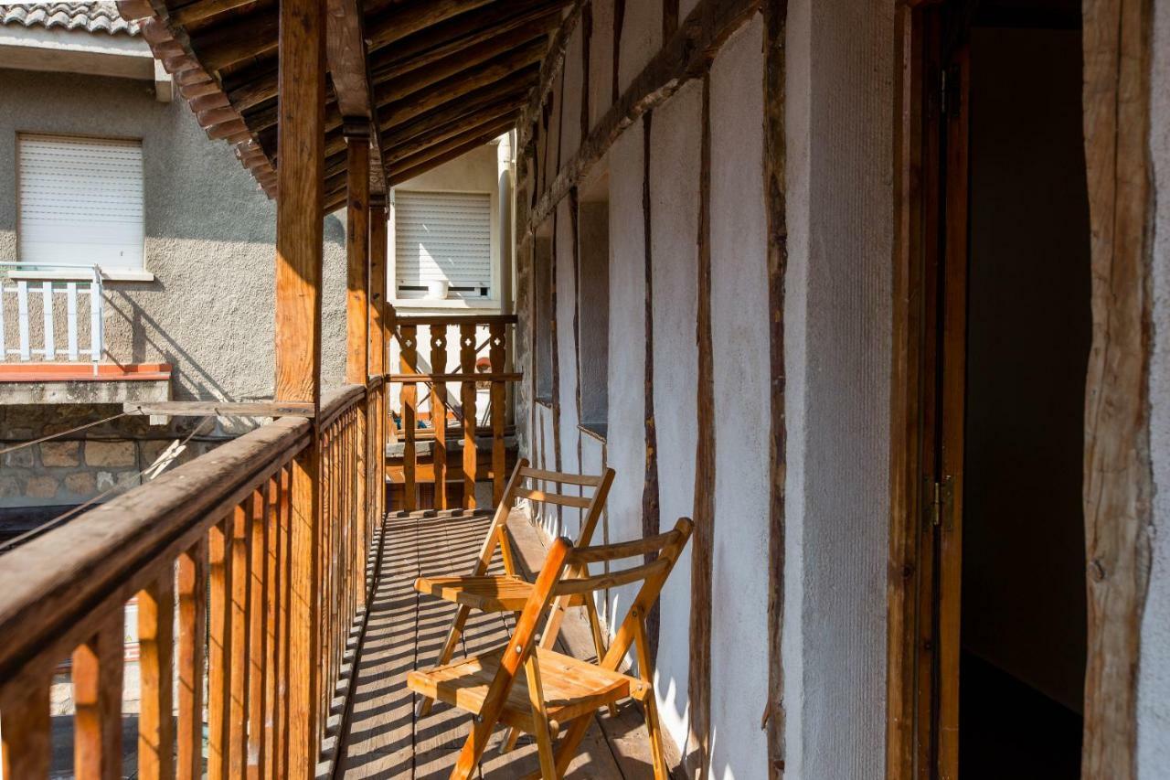 Vila La Chova Piedralaves Exteriér fotografie