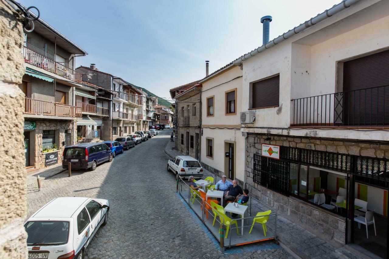Vila La Chova Piedralaves Exteriér fotografie